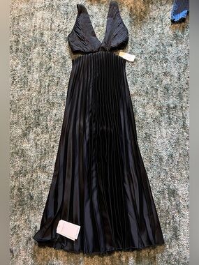 Abercrombie & Fitch Black Pleated V-Neck Maxi Dress XXSP